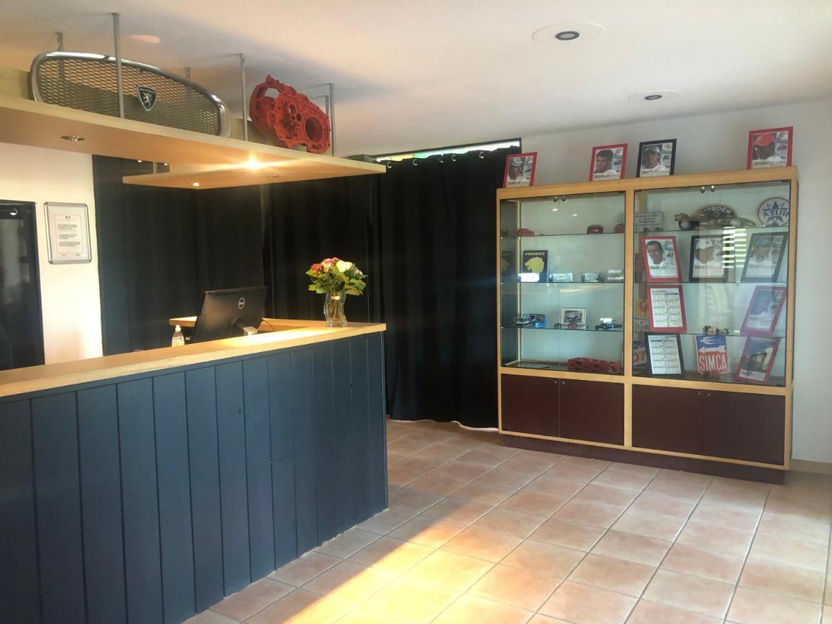 Enzo Hotels Chartres Mainvilliers By Kyriad Direct Esterno foto